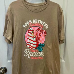 Lulu Mac Christmas Tree Cake Tshirt Size XL